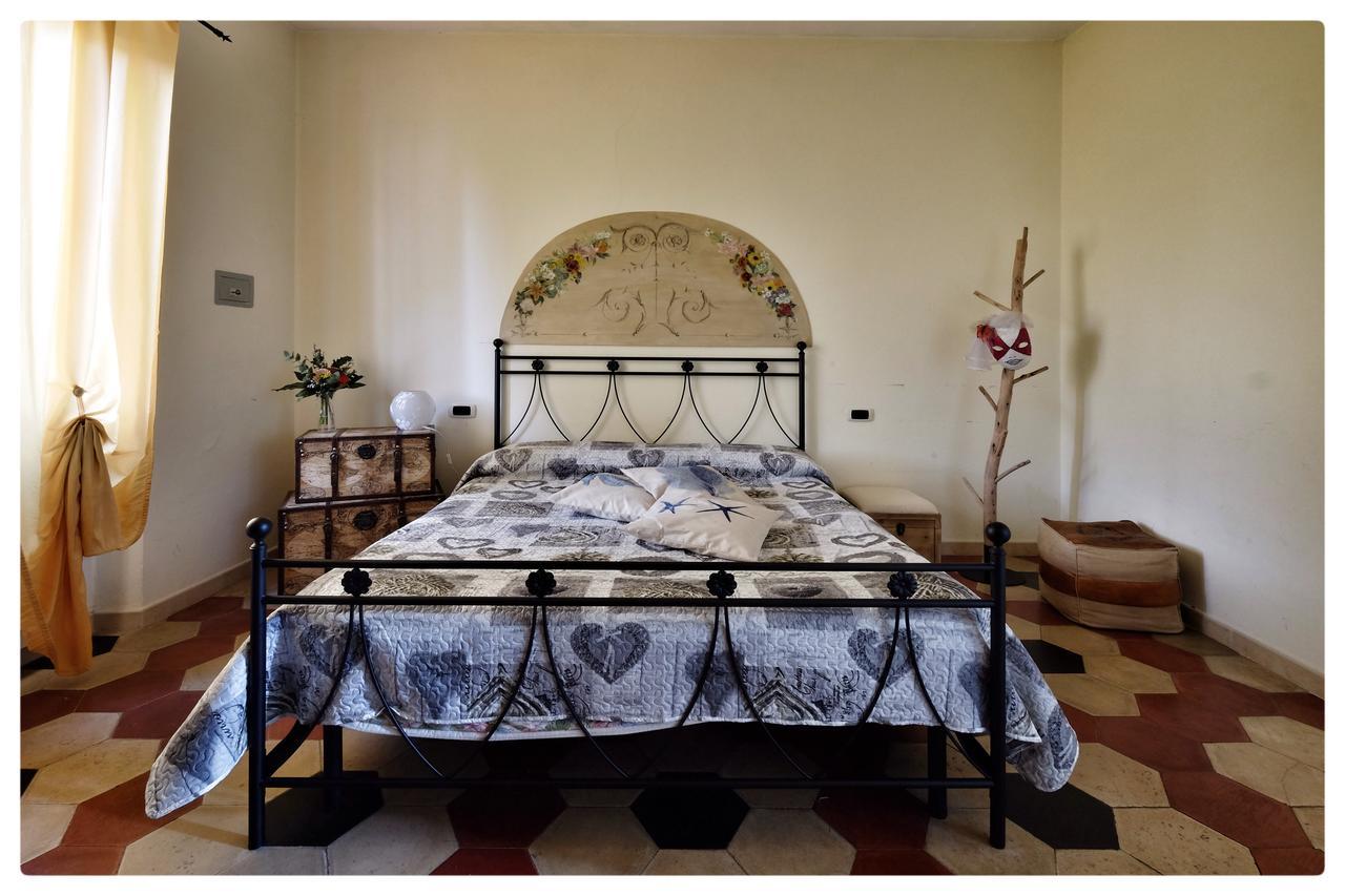 La Casa Sul Molo Bed & Breakfast Viareggio Exterior photo